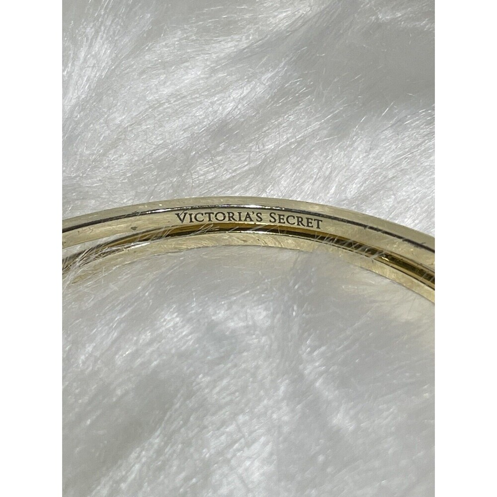 Victorias Secret Rhinestones Gold Tone Bangle Bracelet Fashion Jewelry - Picture 3 of 10